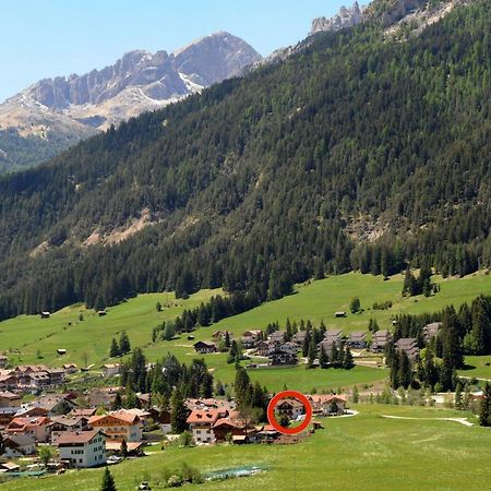 Casa Guido E Laura Apartment Pozza di Fassa Exterior foto