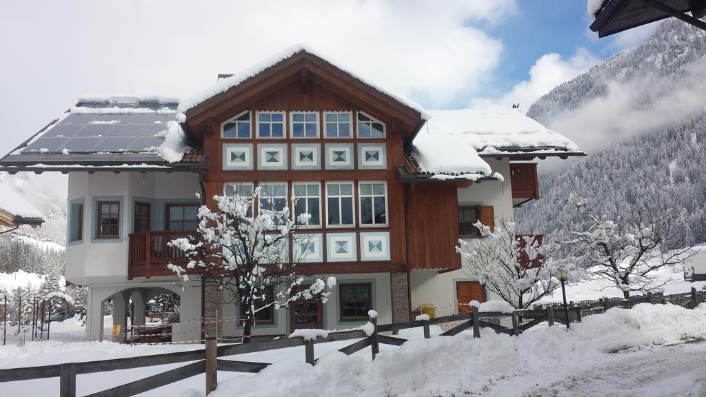 Casa Guido E Laura Apartment Pozza di Fassa Exterior foto